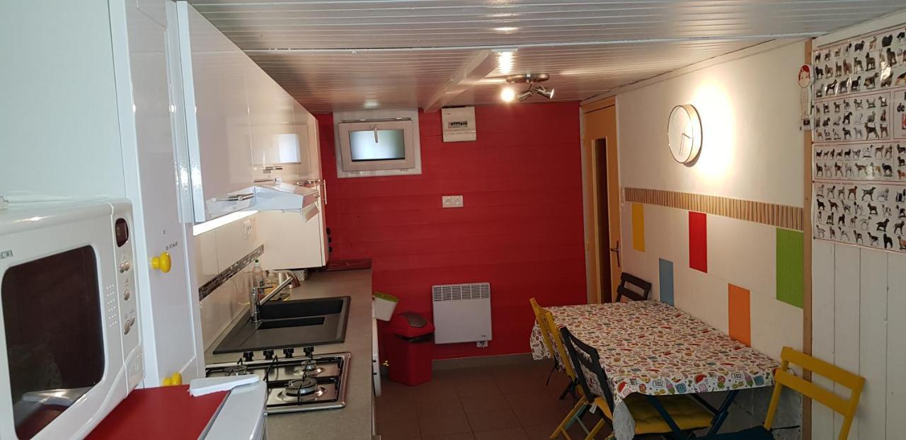 Chambre D'Hotes Le Gachignard Courlay Exterior foto